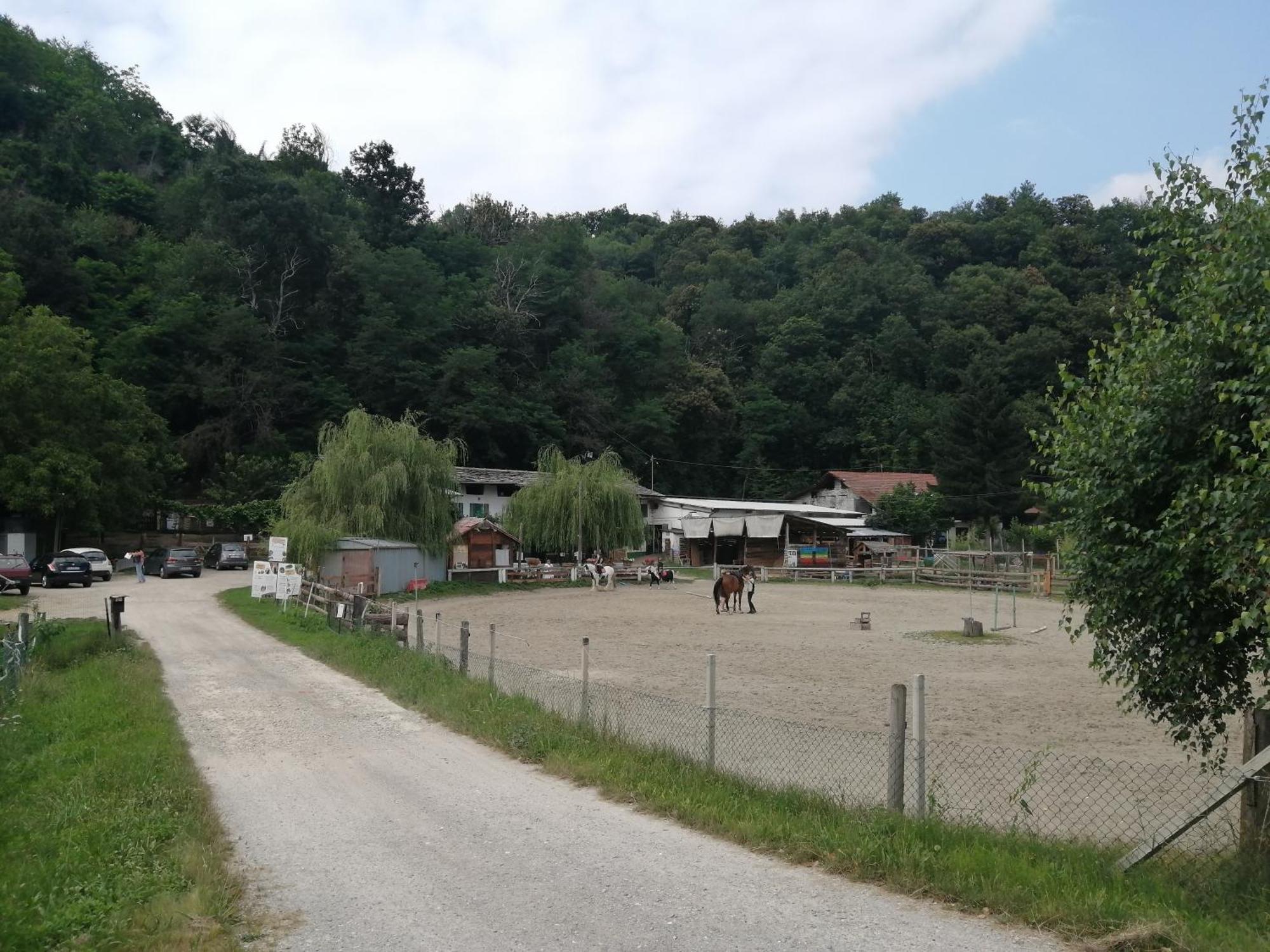 Locazione Turistica Varaita-Brossasco Exteriör bild